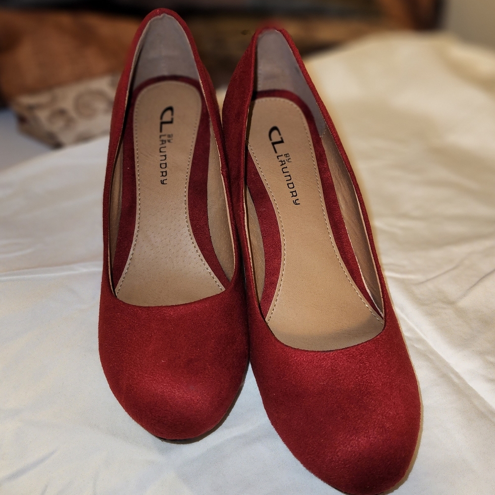 Red Wedges